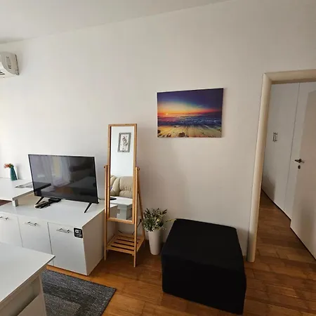 City Apartment Filip *