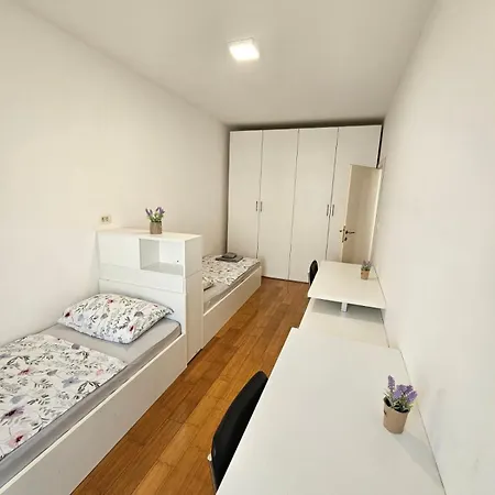 City Apartment Filip *